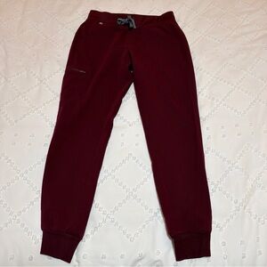 FIGS Women’s Small Zamora Scrub Joggers in Maroon Technical Collection Medical